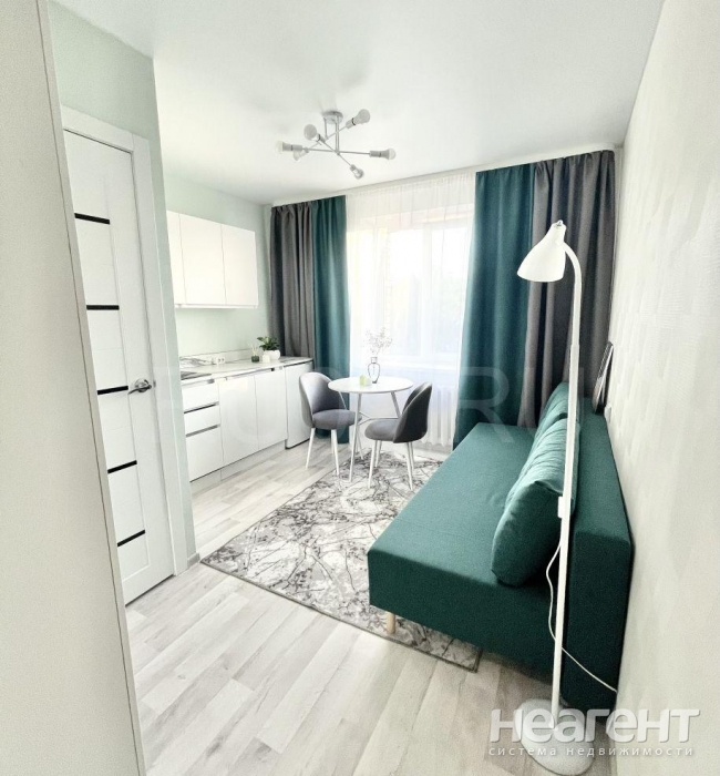 Продается 1-комнатная квартира, 14 м²