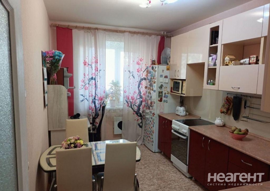 Продается 2-х комнатная квартира, 60 м²