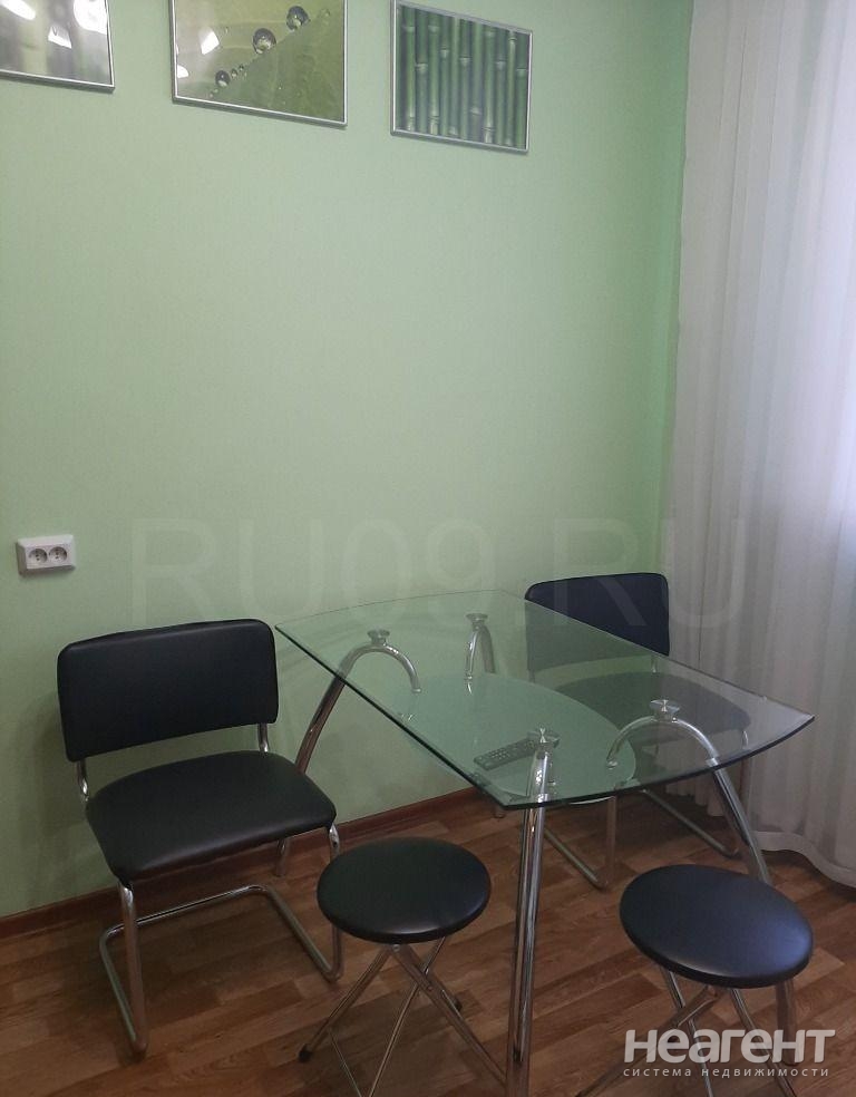 Продается 2-х комнатная квартира, 56 м²