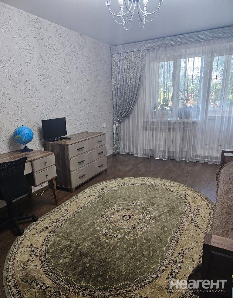 Продается 3-х комнатная квартира, 107 м²