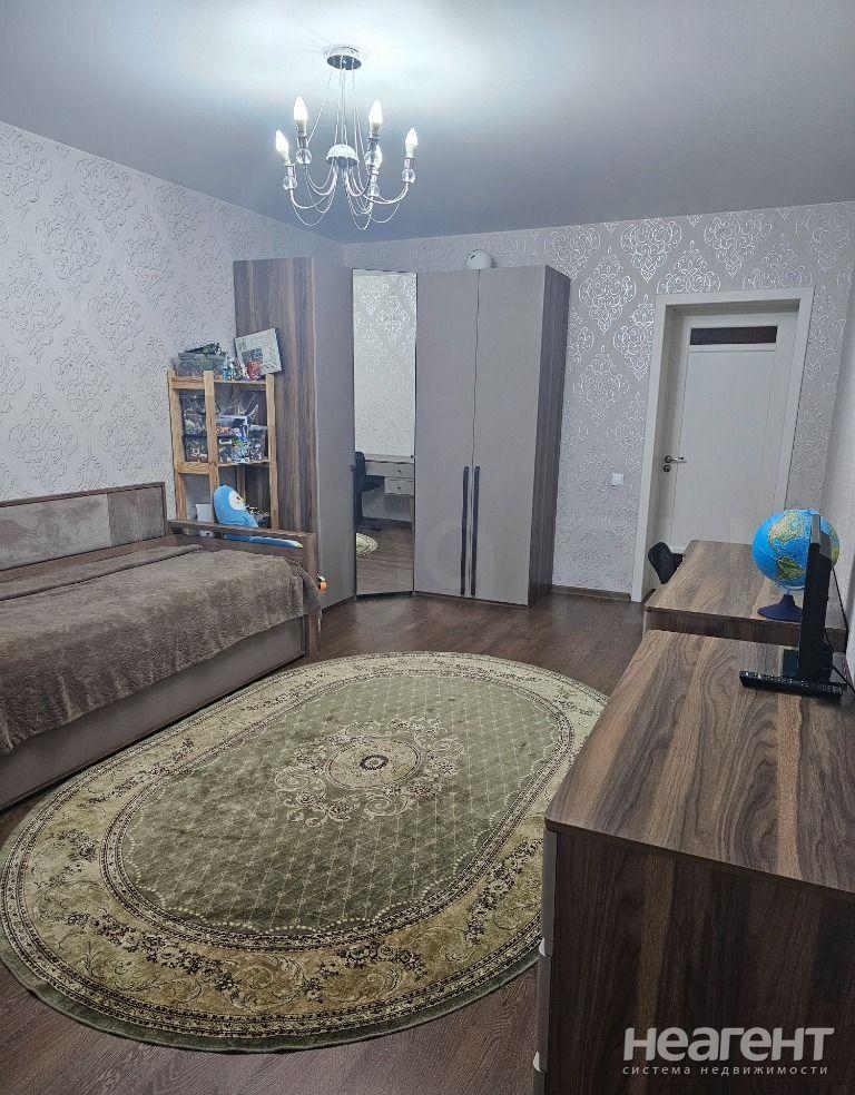 Продается 3-х комнатная квартира, 107 м²