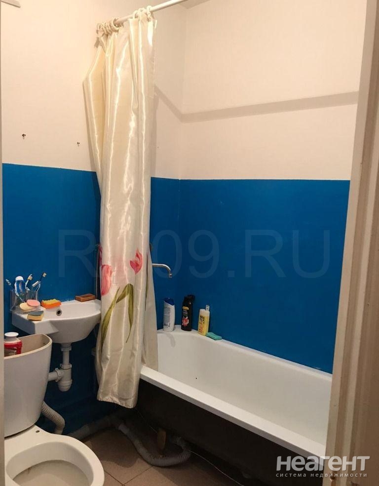 Продается 1-комнатная квартира, 33 м²