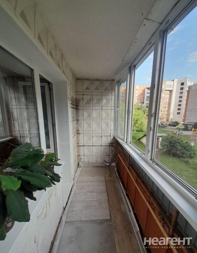 Продается 3-х комнатная квартира, 61 м²