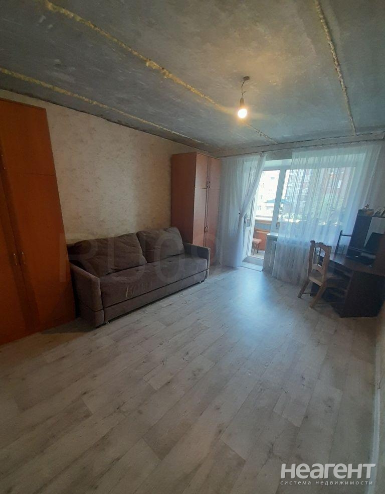 Продается 3-х комнатная квартира, 61 м²