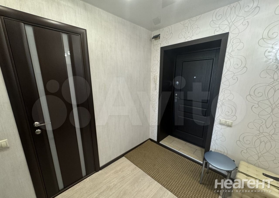 Продается 2-х комнатная квартира, 60 м²