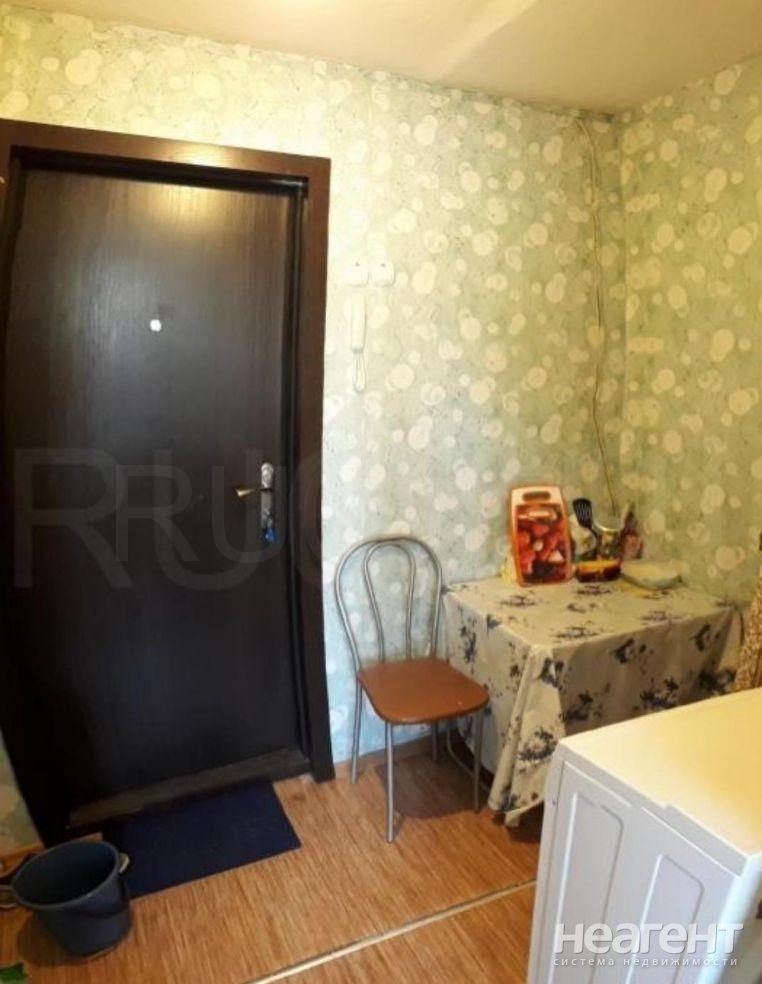 Продается 1-комнатная квартира, 14 м²