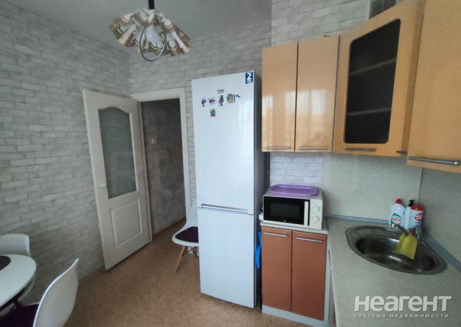 Продается 1-комнатная квартира, 34 м²