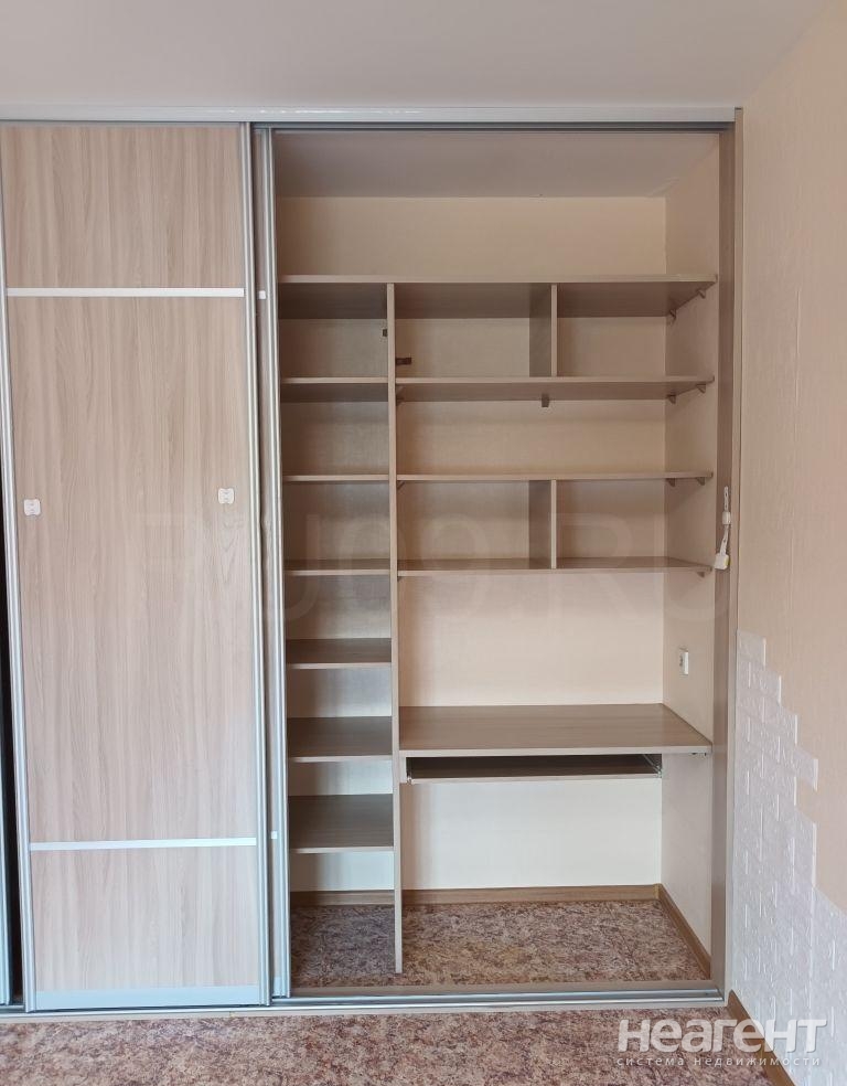 Продается 1-комнатная квартира, 34 м²