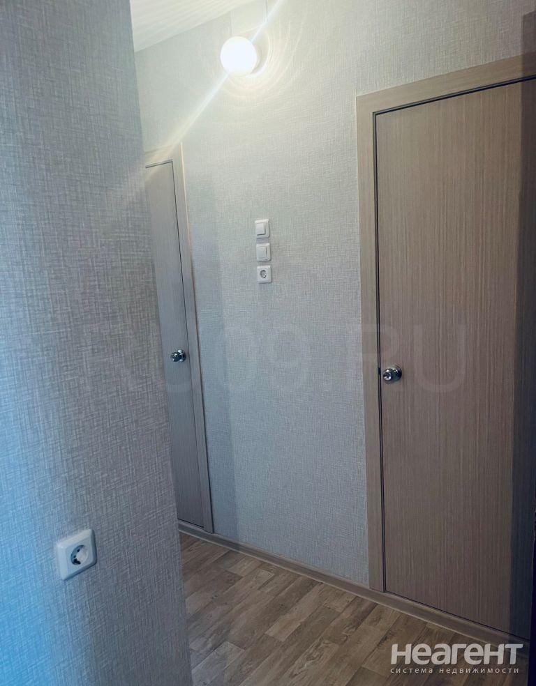 Продается 3-х комнатная квартира, 63 м²