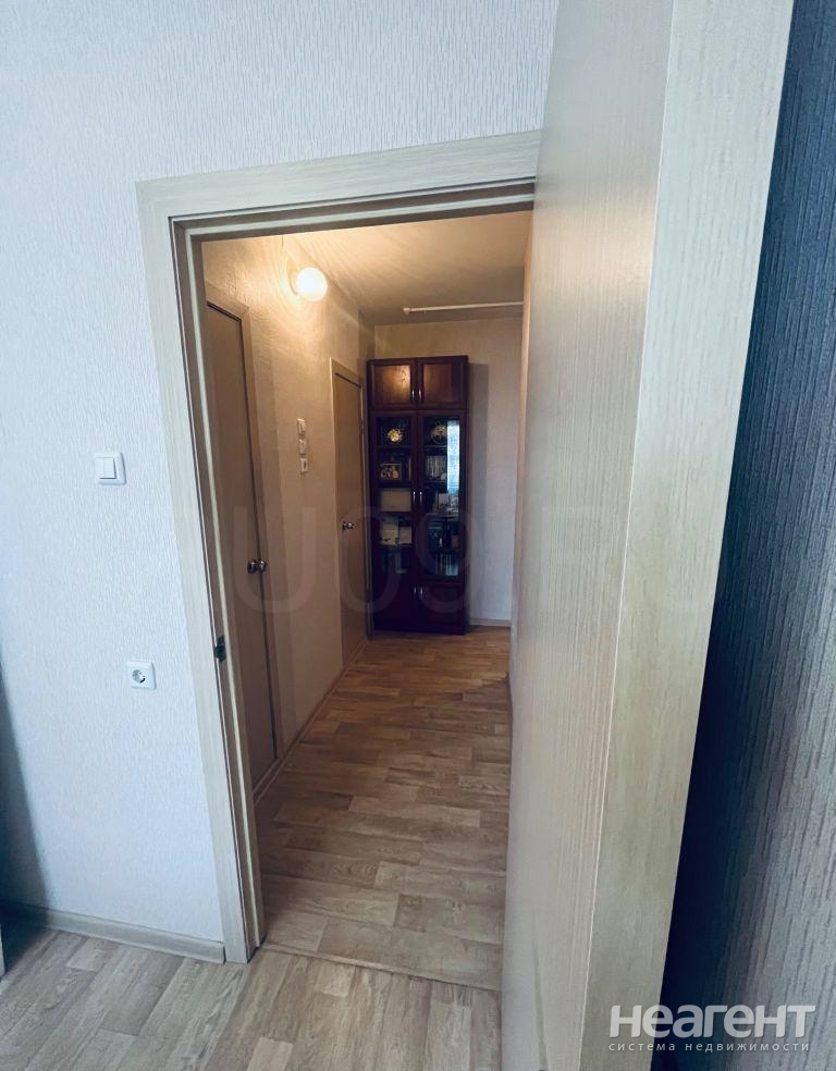 Продается 3-х комнатная квартира, 63 м²