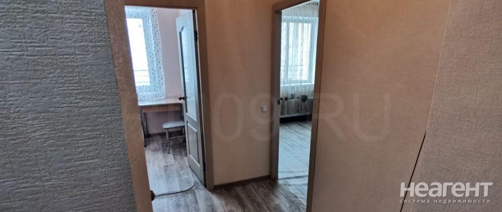 Продается 1-комнатная квартира, 33 м²