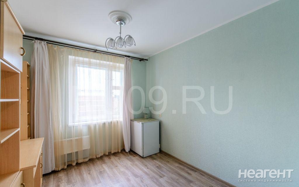 Продается 3-х комнатная квартира, 64 м²