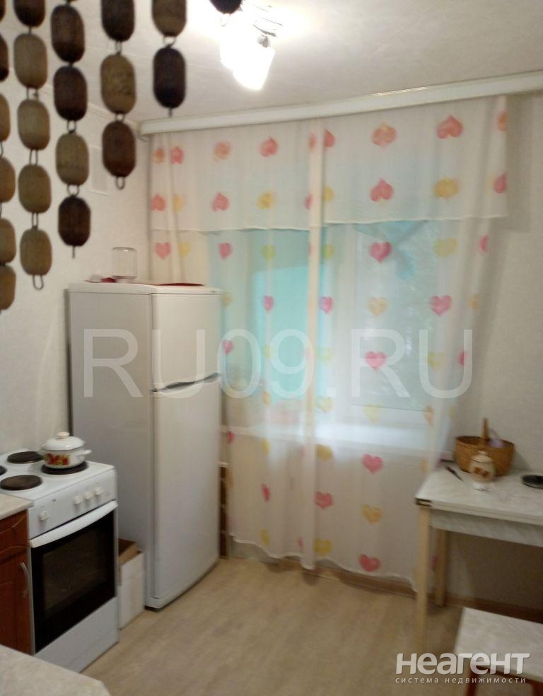 Продается 1-комнатная квартира, 33 м²