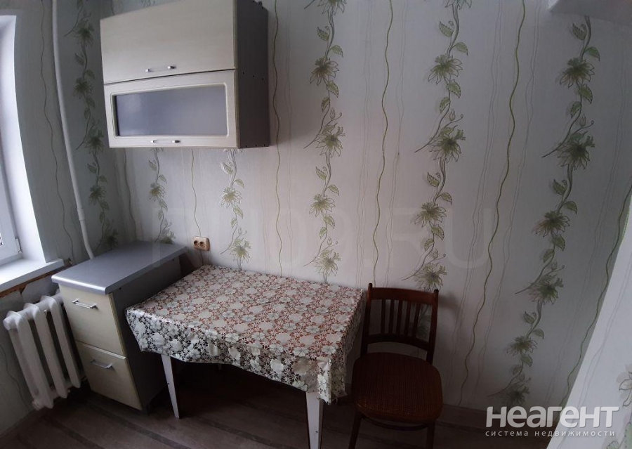 Продается 1-комнатная квартира, 30 м²