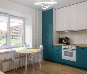 Продается 3-х комнатная квартира, 47 м²