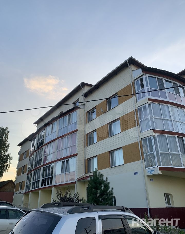 Продается 2-х комнатная квартира, 79 м²