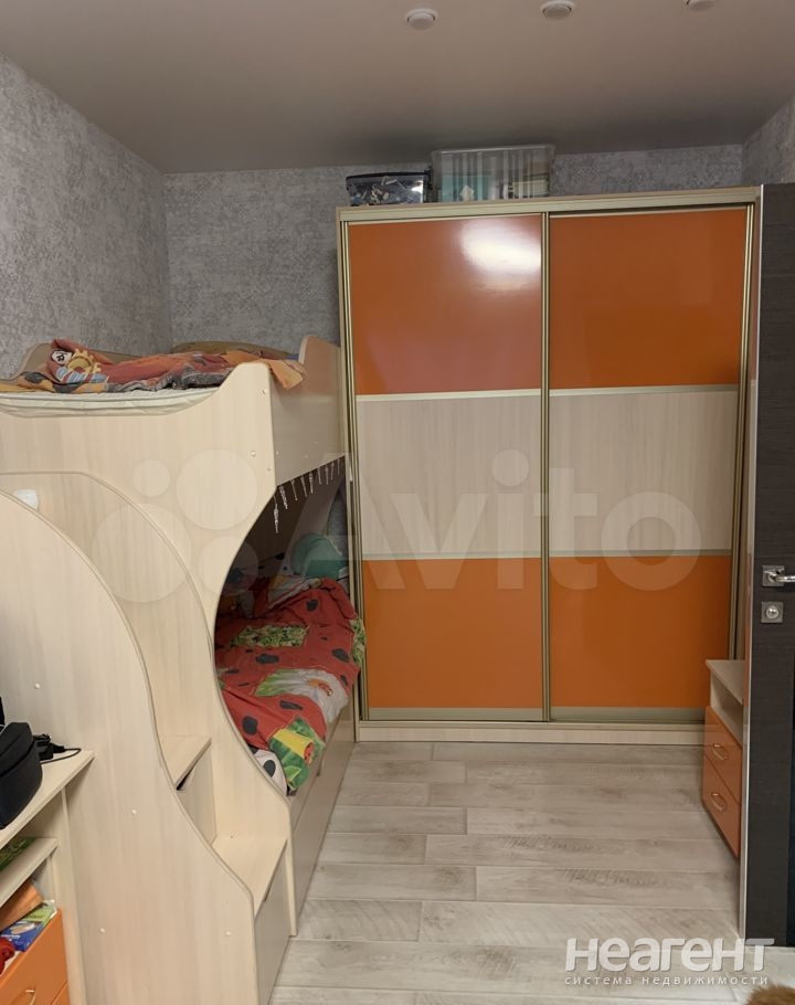 Продается 2-х комнатная квартира, 79 м²