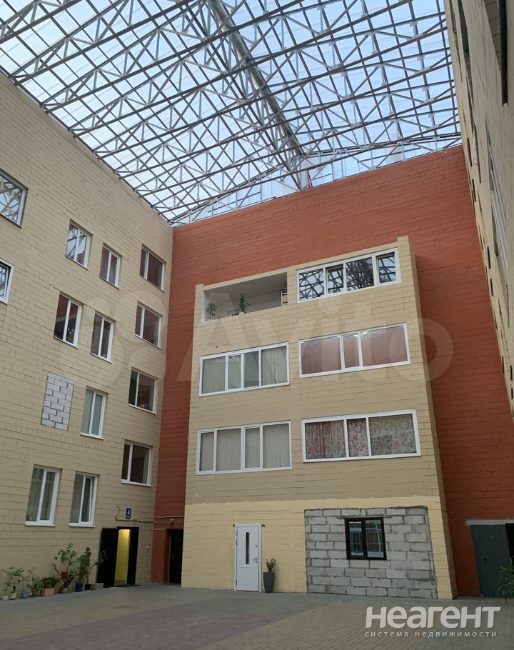 Продается 2-х комнатная квартира, 79 м²