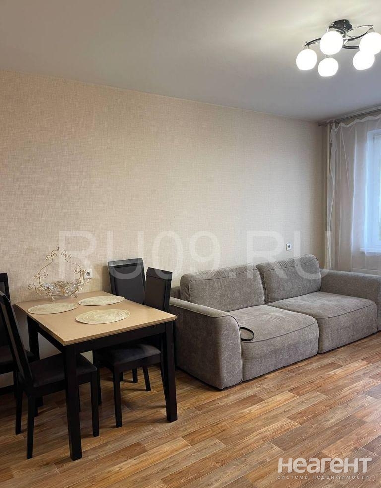 Продается 2-х комнатная квартира, 49 м²