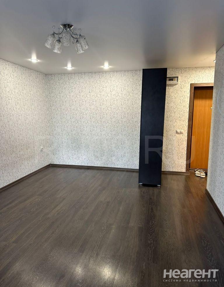 Продается 1-комнатная квартира, 30 м²