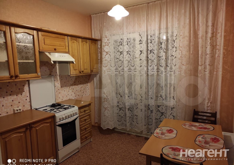 Продается 1-комнатная квартира, 41,7 м²