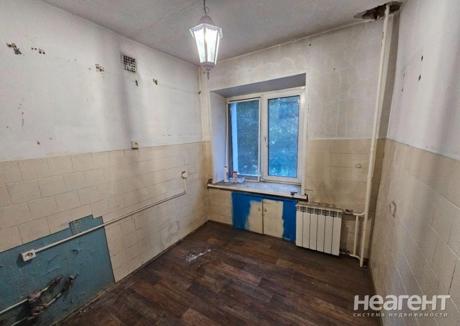 Продается 1-комнатная квартира, 32 м²