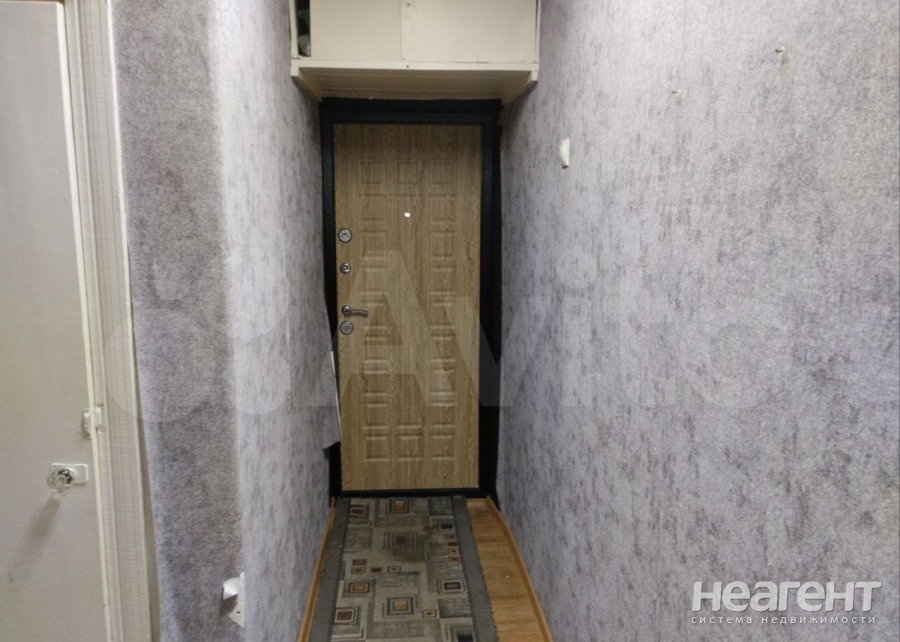 Продается 1-комнатная квартира, 36 м²