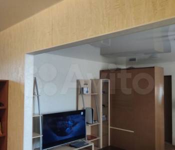 Продается 1-комнатная квартира, 40 м²