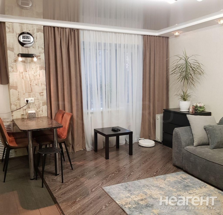 Продается 3-х комнатная квартира, 57 м²