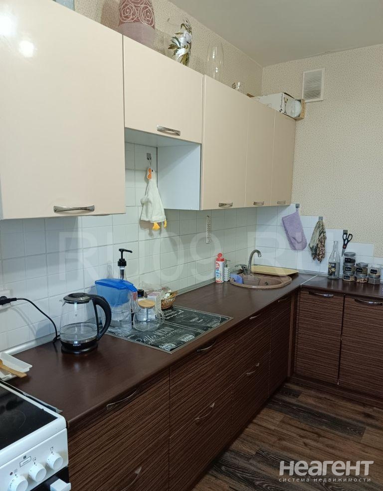 Продается 2-х комнатная квартира, 60 м²