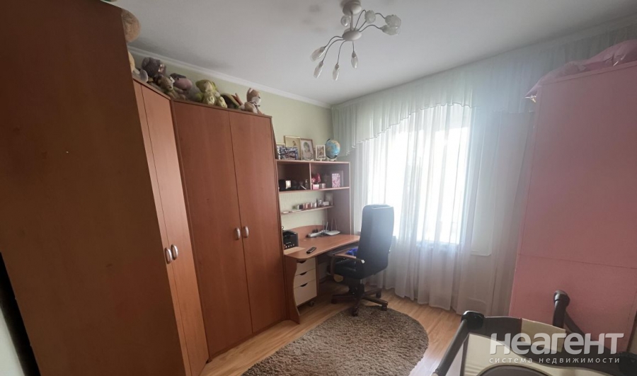 Продается 3-х комнатная квартира, 95 м²