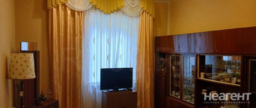 Продается 2-х комнатная квартира, 56 м²