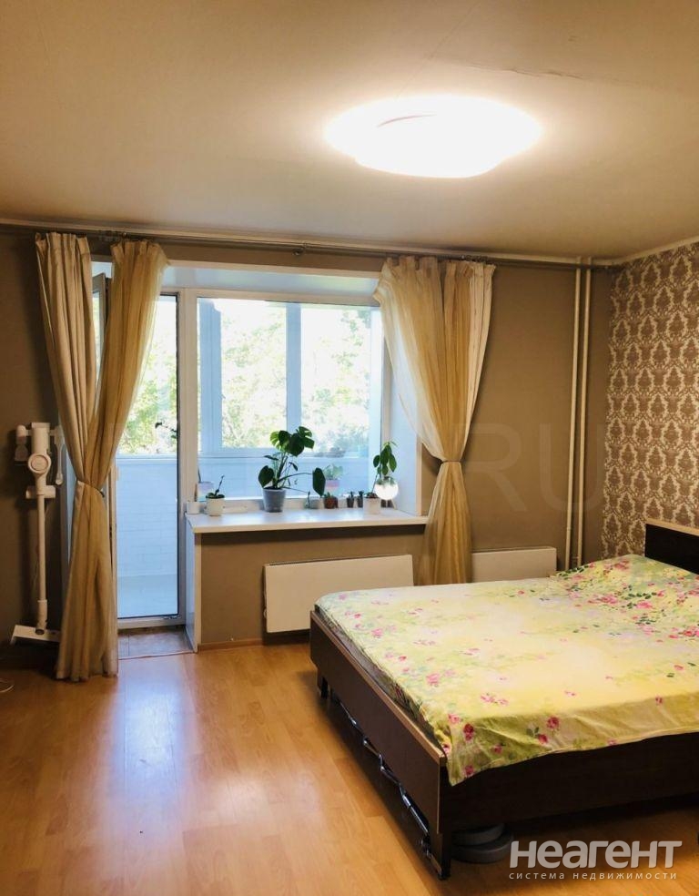 Продается 2-х комнатная квартира, 65 м²