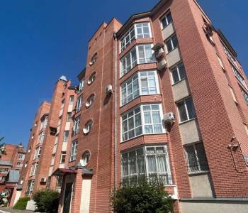 Продается 3-х комнатная квартира, 170 м²