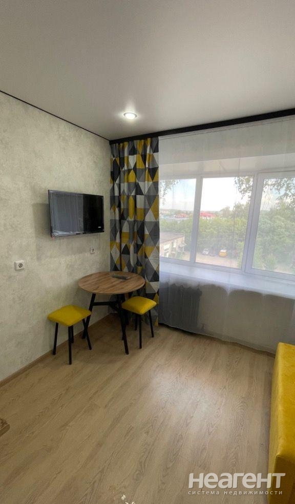 Продается 1-комнатная квартира, 12 м²