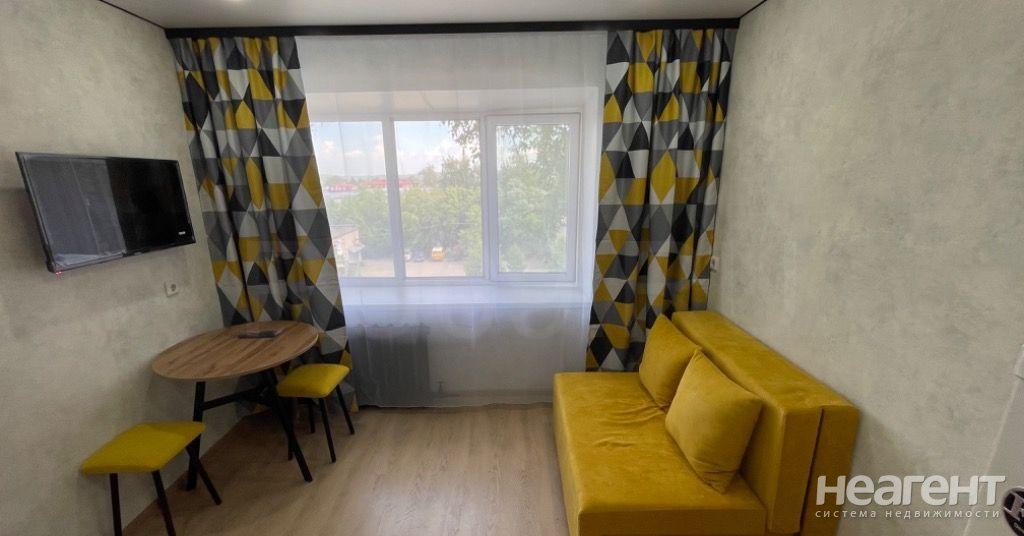 Продается 1-комнатная квартира, 12 м²