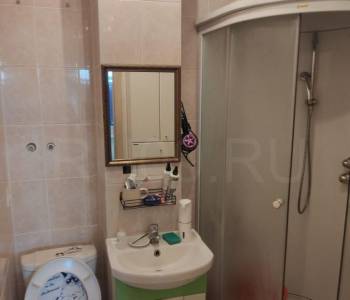 Продается 1-комнатная квартира, 40 м²