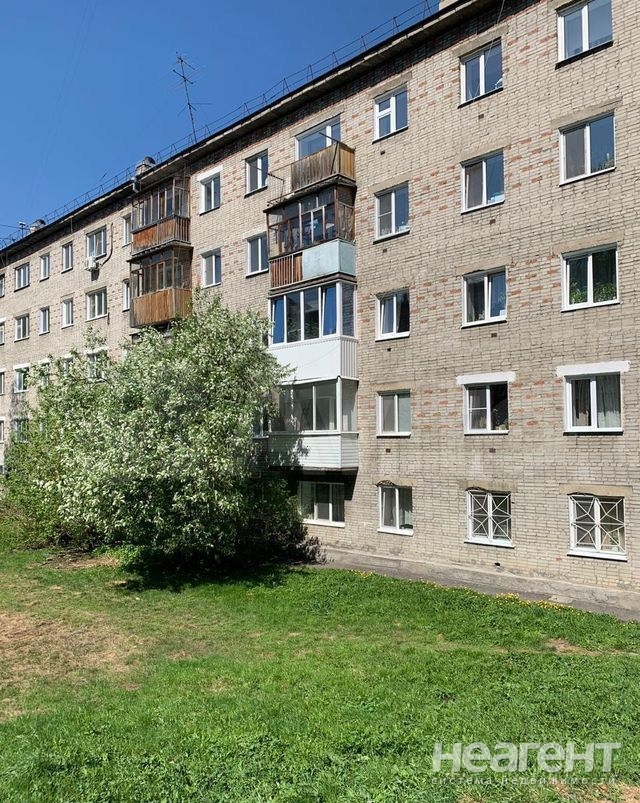 Продается 3-х комнатная квартира, 57,4 м²