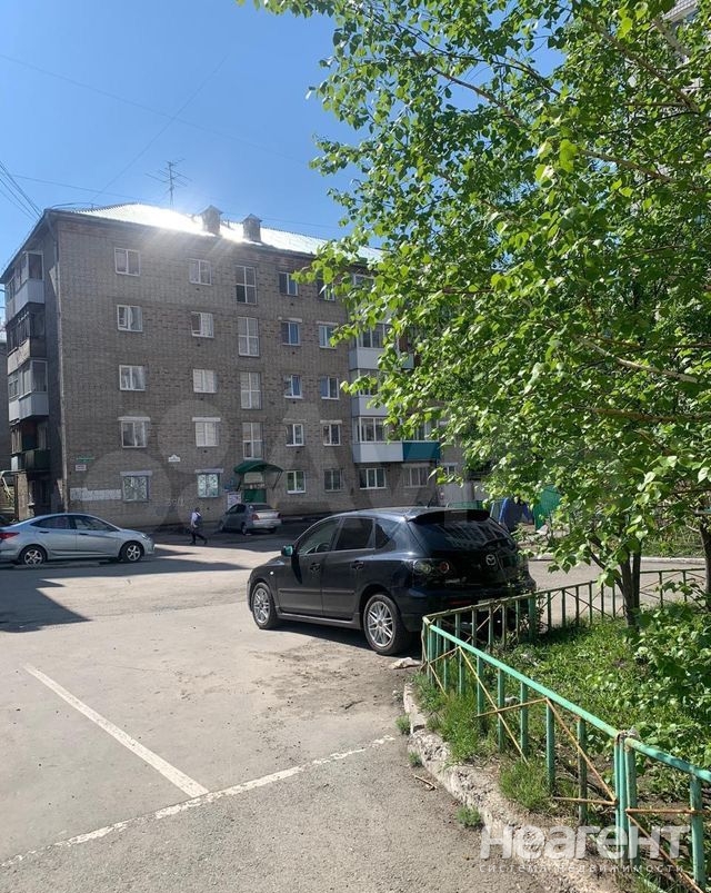 Продается 3-х комнатная квартира, 57,4 м²