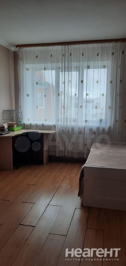 Продается 1-комнатная квартира, 35 м²