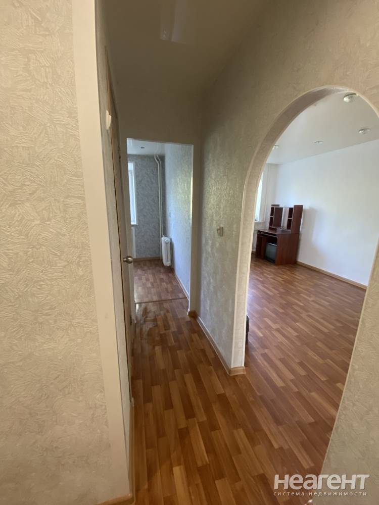 Продается 1-комнатная квартира, 29,7 м²