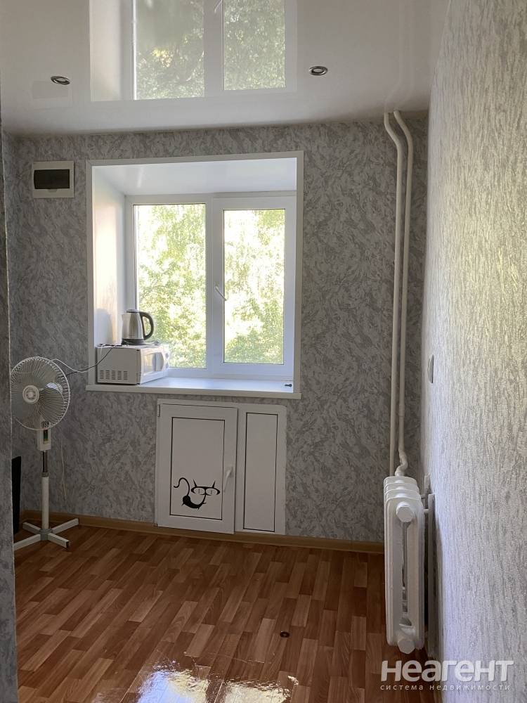 Продается 1-комнатная квартира, 29,7 м²