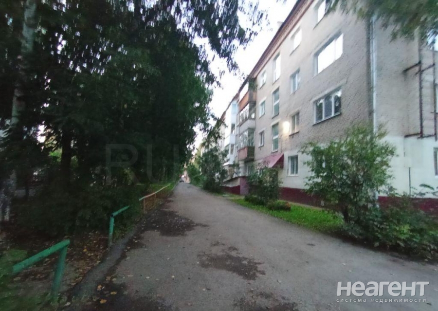 Продается 1-комнатная квартира, 30 м²