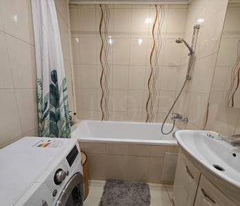 Продается 3-х комнатная квартира, 76 м²