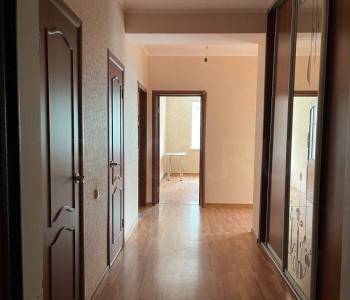 Продается 2-х комнатная квартира, 72 м²