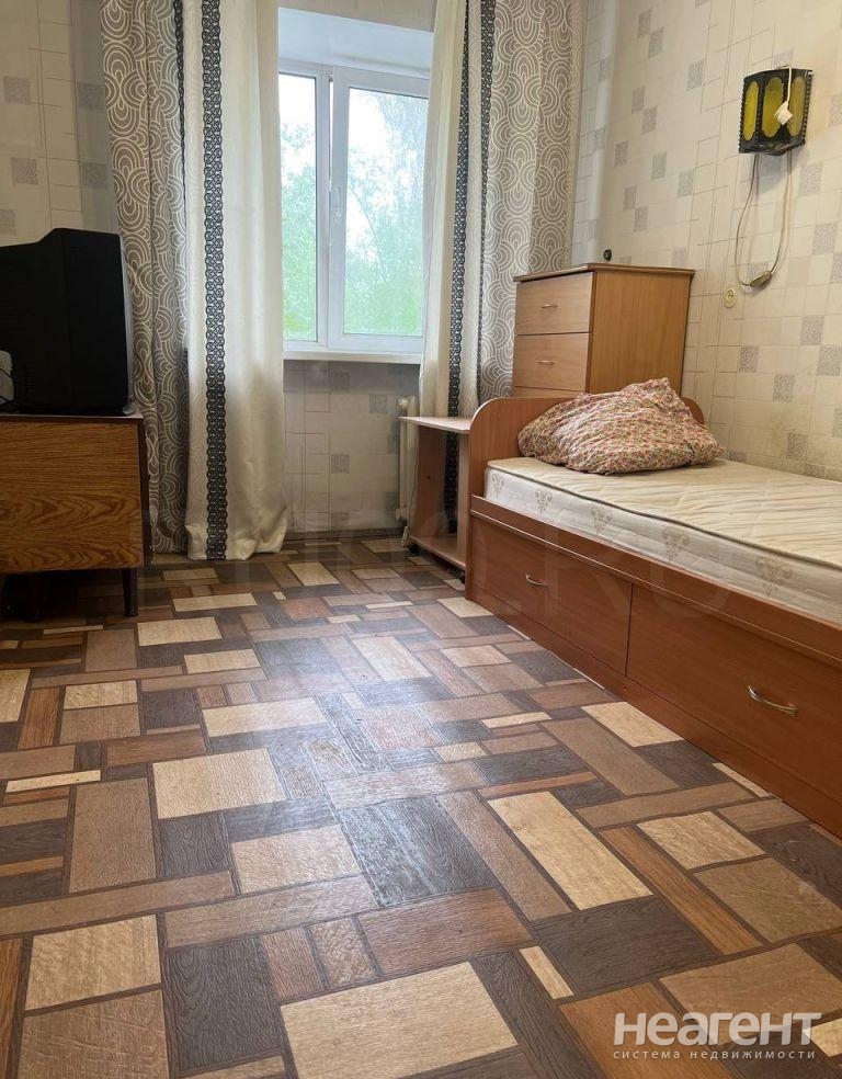 Продается 3-х комнатная квартира, 57 м²