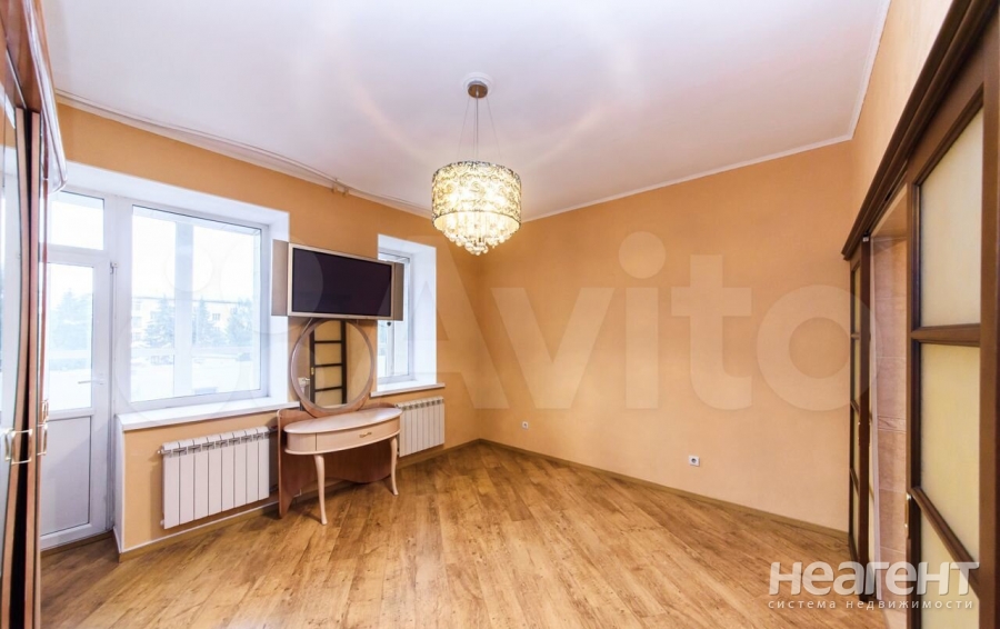 Продается 3-х комнатная квартира, 126,1 м²