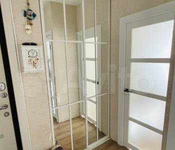 Продается 2-х комнатная квартира, 60 м²