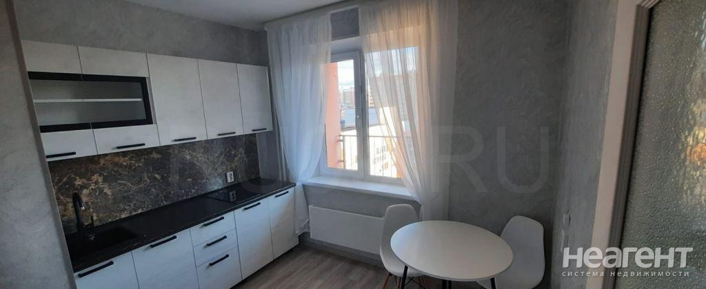 Продается 1-комнатная квартира, 34 м²