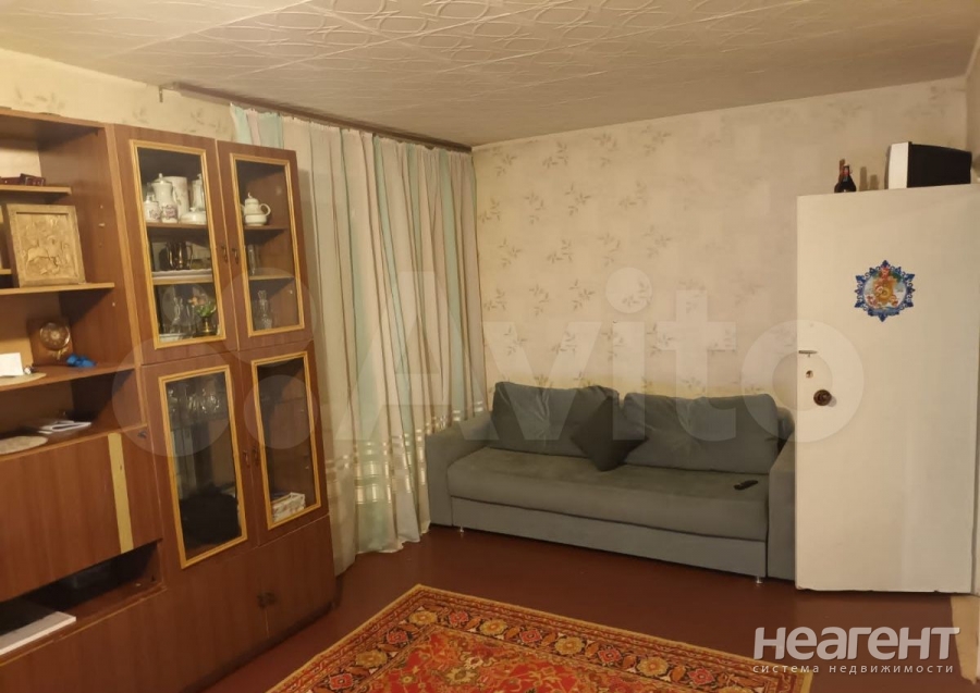 Продается Многокомнатная квартира, 72 м²